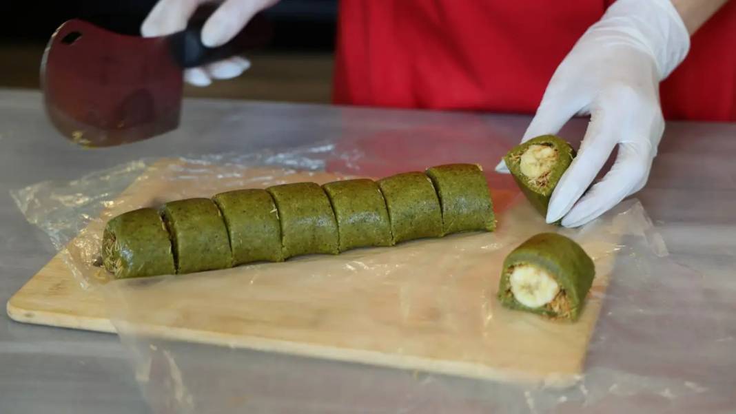 Adana’da Tatlıya Uzak Doğu Dokunuşu! Sushi Kadayıf Yapıldı 4